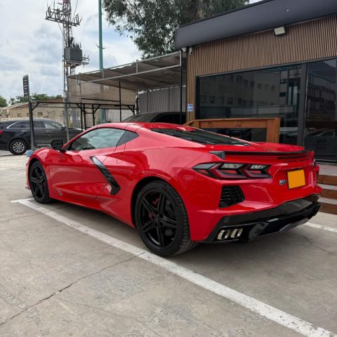 שברולט Corvette Stingr 3LT 2026 - תמונה 7 מתוך 12