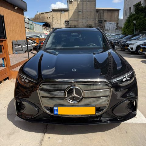 מרצדס-בנץ GLC400 4M EQ TE AMG LINE 2026 - תמונה 11 מתוך 12
