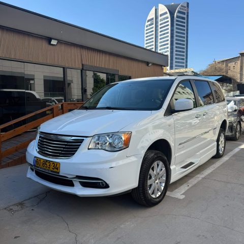 קרייזלר גראנד וויאג'ר TOURING N 2015 - תמונה 2 מתוך 10
