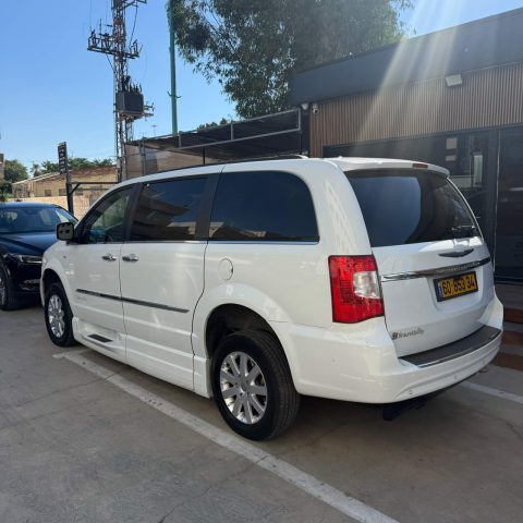 קרייזלר גראנד וויאג'ר TOURING N 2015 - תמונה 10 מתוך 10