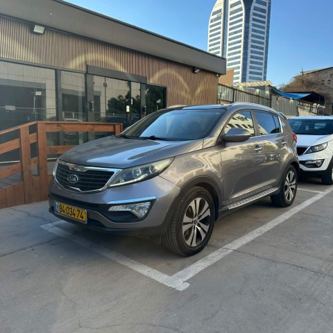 קיה ספורטז' PREMIUM 2011