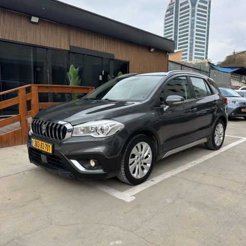 סוזוקי SX4 CROSSOVER GLX 2018 - תמונה 1 מתוך 12