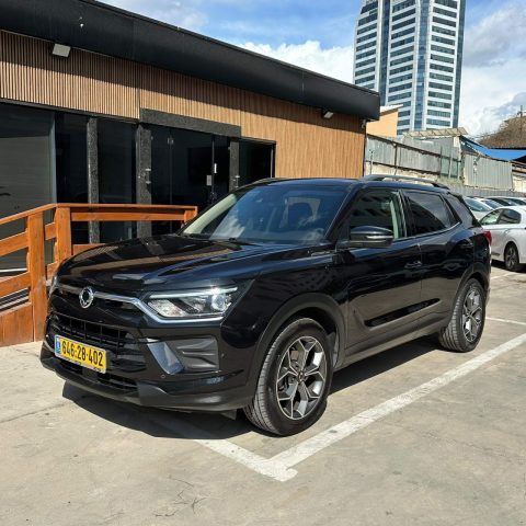 סאנגיונג קורנדו EX 2021