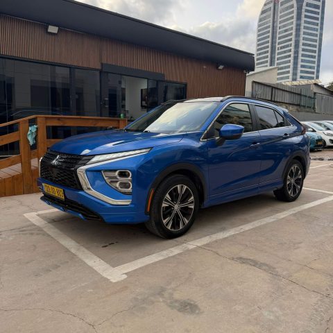 מיצובישי אקליפס קרוס PREMIUM 2022