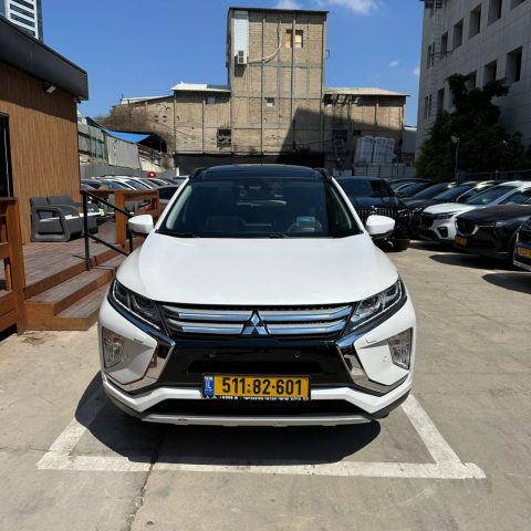 מיצובישי אקליפס קרוס PREMIUM 2018 - תמונה 10 מתוך 12