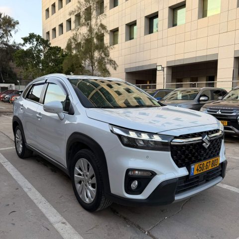 סוזוקי S-Cross GLX HYBRID 2023 - תמונה 3 מתוך 6