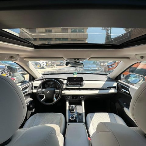 מיצובישי אאוטלנדר INSTYLE PLUS 2024 - תמונה 6 מתוך 10