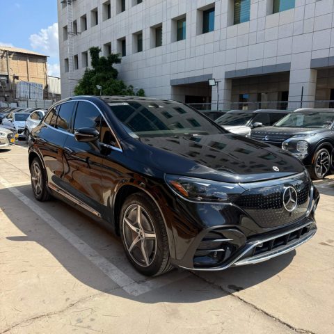 מרצדס-בנץ EQE350 PLUS SUV AMG 2026 - תמונה 2 מתוך 12